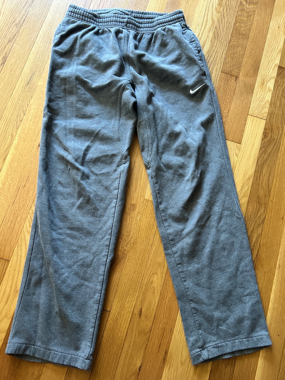Nike Mens Gray Pull-On Sweatpants with Swoosh